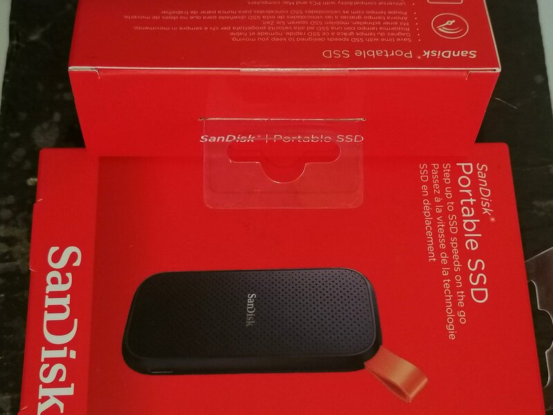 SSD extern portabil SanDisk 2TB,USB 3.2,USB-A & Type-C,sigilat,garantie!